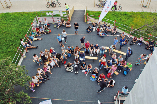 Poetry-Slam auf der Bühne. (Foto: Schick)