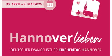 Kirchentag 2025 - Johanneskirche am Wochenende angestrahlt