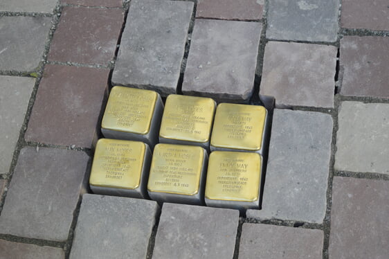 Stolpersteine in Lüdenscheid (Foto: Iris Kannenberg)